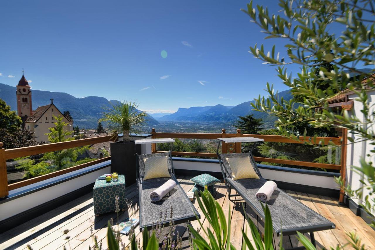 Small Hotel Sonne Tirolo Extérieur photo