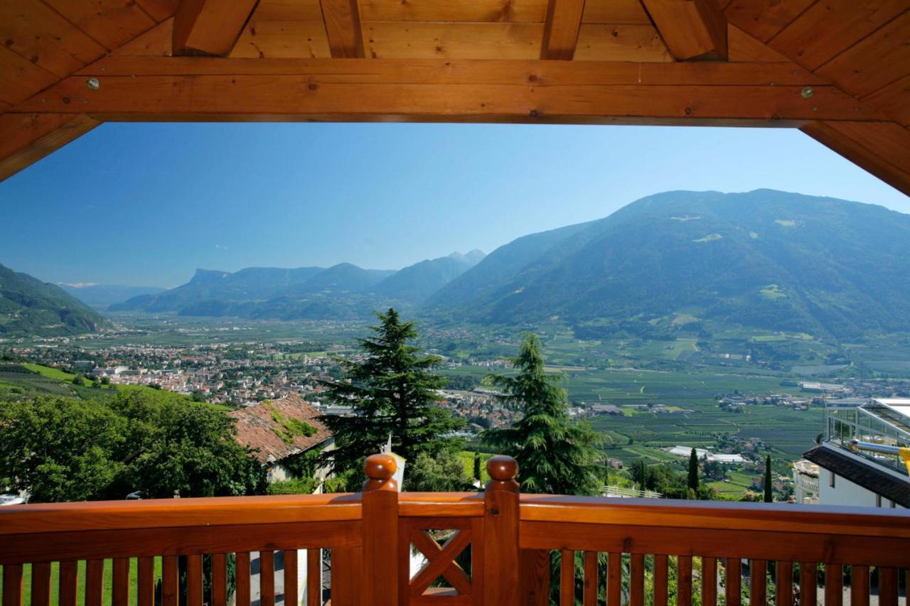 Small Hotel Sonne Tirolo Extérieur photo